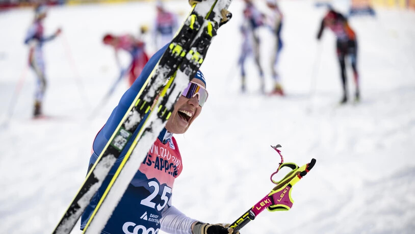 Euphorisch: Kerttu Niskanen jubelt über ihren Sieg. 