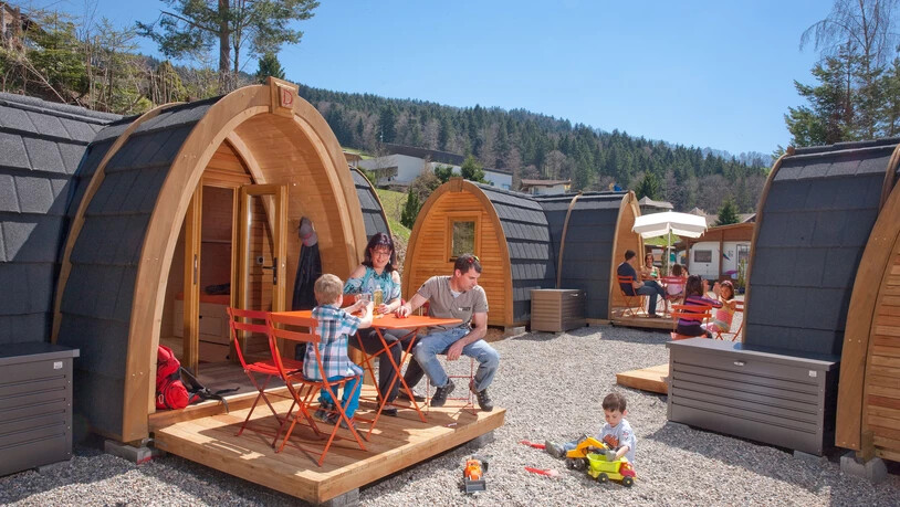 Die PODhouses – eine Art Iglus aus Holz – sind die komfortable Alternative zum Camping. 