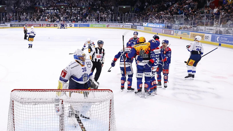 Drei Powerplay-Tore während der gleichen Strafe - ein Novum im Schweizer Hockey in den Playoffs