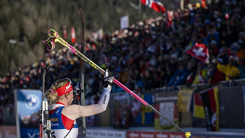 Dank an die Fans: Nach dem missglückten Sprint rehabilitiert sich Amy Baserga an der Heim-WM mit einem 19. Platz im Einzel-Wettkampf