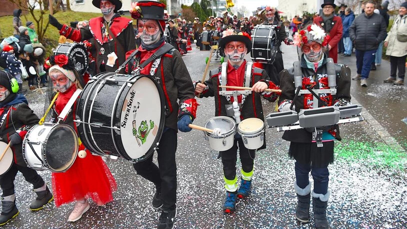 An dieser Fasnacht geben die Kleinsten den Ton an: Eine Kindergugge am Joner Kinderumzug.