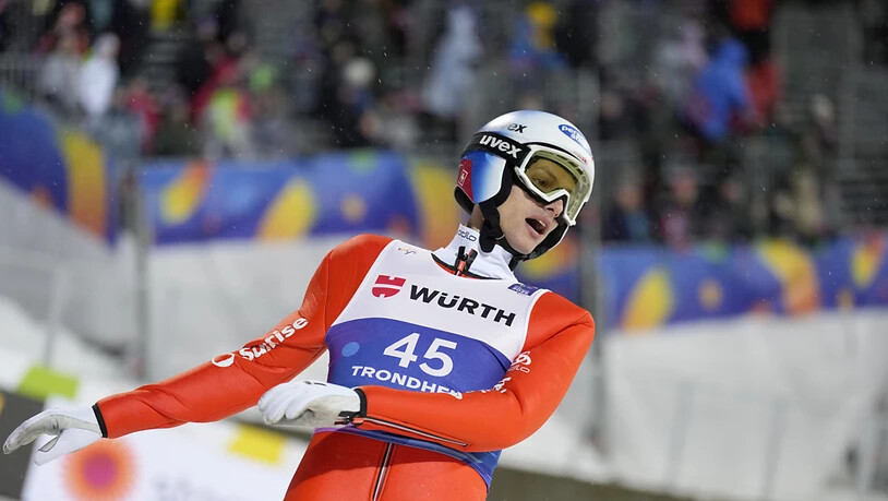 Enttäuschender WM-Auftakt: Skispringer Gregor Deschwanden schüttelt nach dem 14. Platz von der kleinen Schanze den Kopf