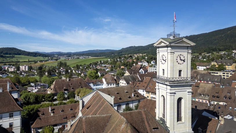 In Delsberg JU ist a Donnerstag mit 23,5 Grad ein neuer Temperaturrekord im November gemessen worden. (Archivbild)