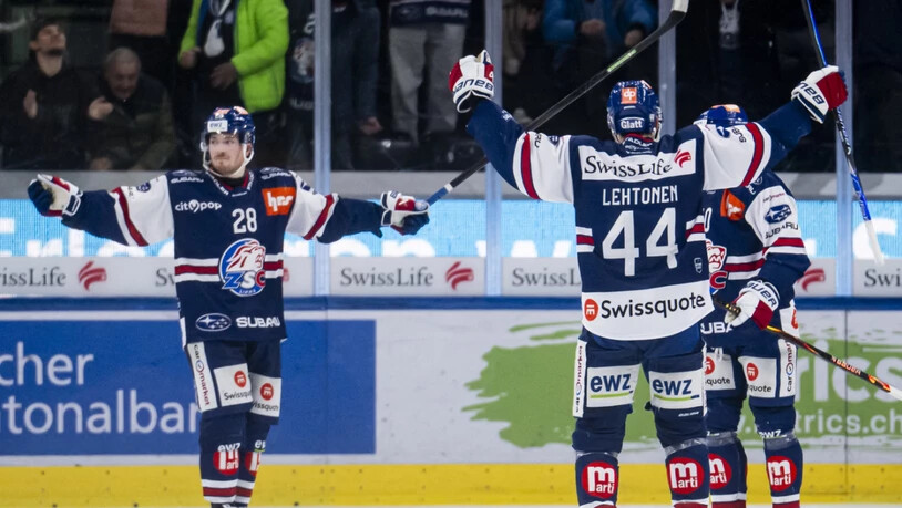 Sven Andrighetto gelingt der Siegtreffer für den ZSC gegen Ambri-Piotta