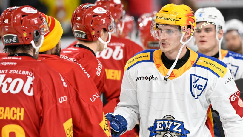 Zugs Topskorer Dominik Kubalik muss auch im dritten Aufeinandertreffen in dieser Saison den Spielern der SCL Tigers zum Sieg gratulieren