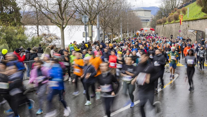 Fast 60'000 Sportlerinnen und Sportler werden dieses Wochenende in der Genfer Altstadt erwartet.