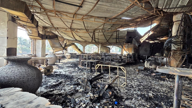 Der ausgebrannte Nachtclub in Arpora. Foto: Uncredited/AP/dpa