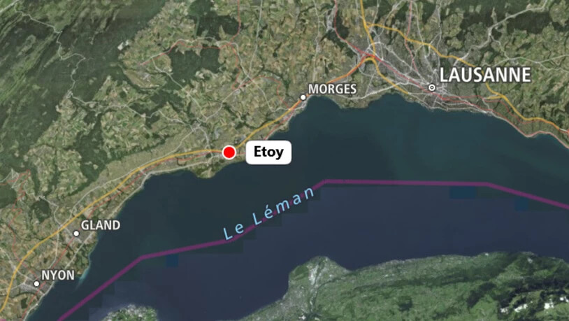 Im Hallenbad von Etoy VD trat Chlor aus und verletzten drei Jugendliche.