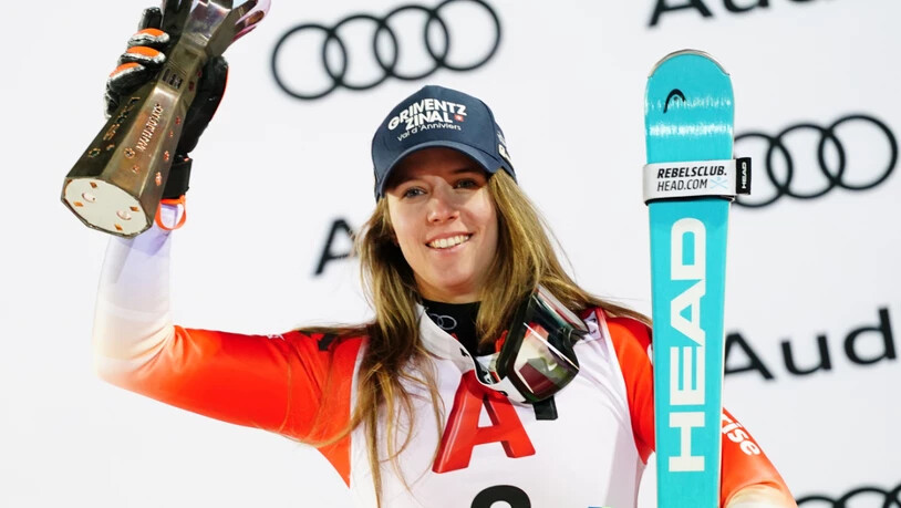 Camille Rast nach ihrem 2. Platz im Slalom in Semmering