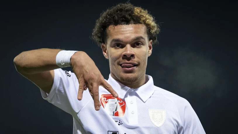 Elias Filet sichert dem FC Aarau drei Punkte. (Archivbild)