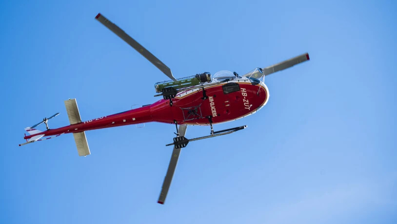 Ein Helikopter der Air-Glaciers im Rettungseinsatz. (Archivbild)