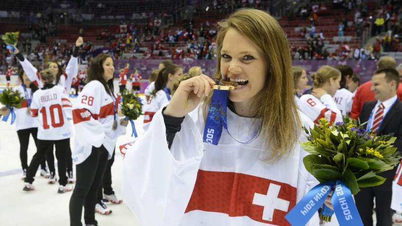 Florence Schelling 2014 mit der Olympia-Bronzemedaille