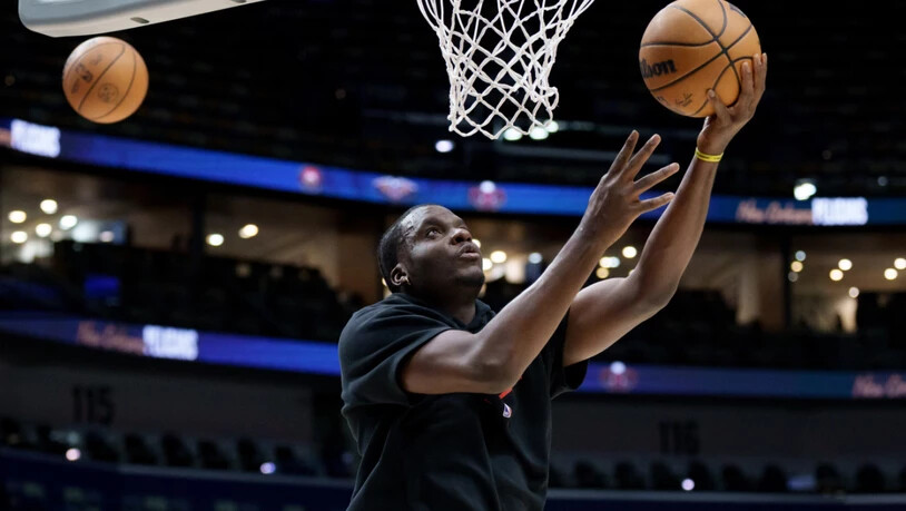 Clint Capela beim Aufwärmen (Archivaufnahme)