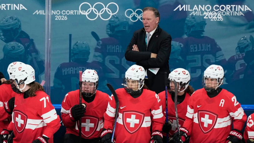 Trainer Colin Muller ist gefordert, wollen die Schweizerinnen die Halbfinals erreichen