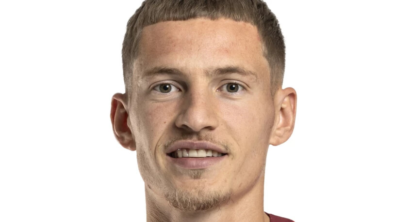 Becir Omeragic kehrt in die Schweiz zurück und schliesst sich dem FC Basel an