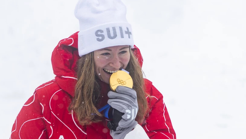 Marianne Fatton gewinnt Gold im Skitouren-Sprint