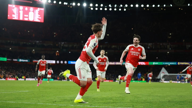 Der 16-jährige Max Dowman macht mit dem 2:0 in der 97. Minute in seinem dritten Premier-League-Match den Sack zu