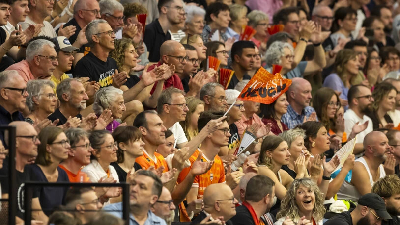 In einer ausverkauften Halle gewann Neuchâtel UC den siebenten Titel in Serie