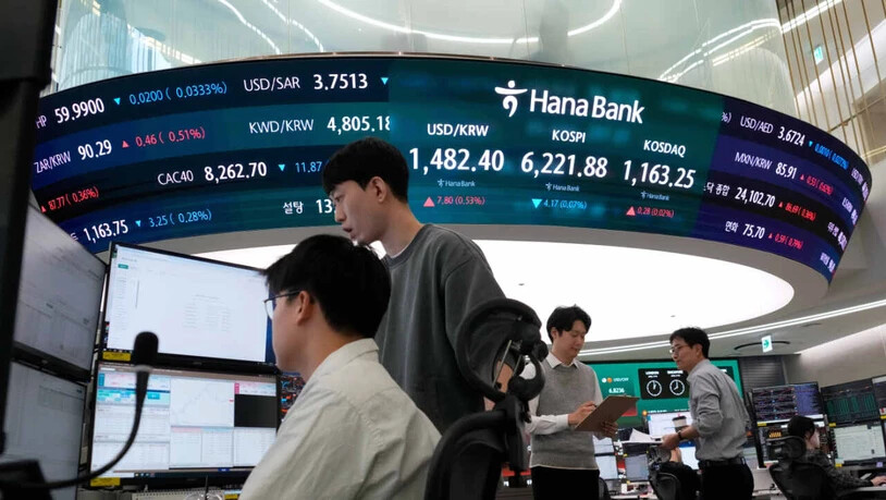 Die Börsen in Ostasien legen trotz nahendem Ende der Waffenruhe im Iran weiter zu. (Archivbild)