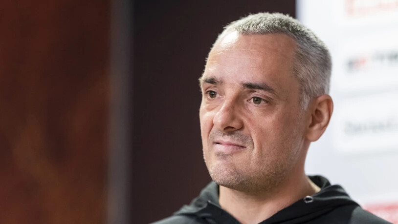 Jan Cadieux stand am Mittwoch erstmals als Headcoach des Eishockey-Nationalteams im Fokus