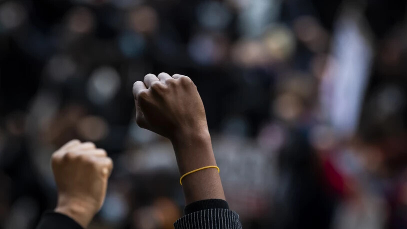 Im Jahr 2025 hat das Beratungsnetzwerk für Rassismusopfer insgesamt 1245 Fälle rassistischer Diskriminierung erfasst. (Symbilbild)
