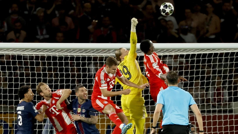 Neun Tore fielen in der Partie zwischen Paris und Bayern - in der kommenden Woche folgt das Rückspiel