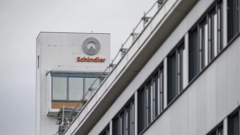 Der Schweizer Lift- und Rolltreppenhersteller Schindler sieht die Fusionspläne seiner Konkurrenten Kone und TK kritisch, sieht das eigene Geschäft dadurch jedoch nicht beeinträchtigt. (Symbolbild)