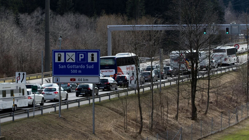 Die Heimreise in den Norden wurde für viele Touristinnen und Touristen zur Geduldsprobe. (Archivbild)