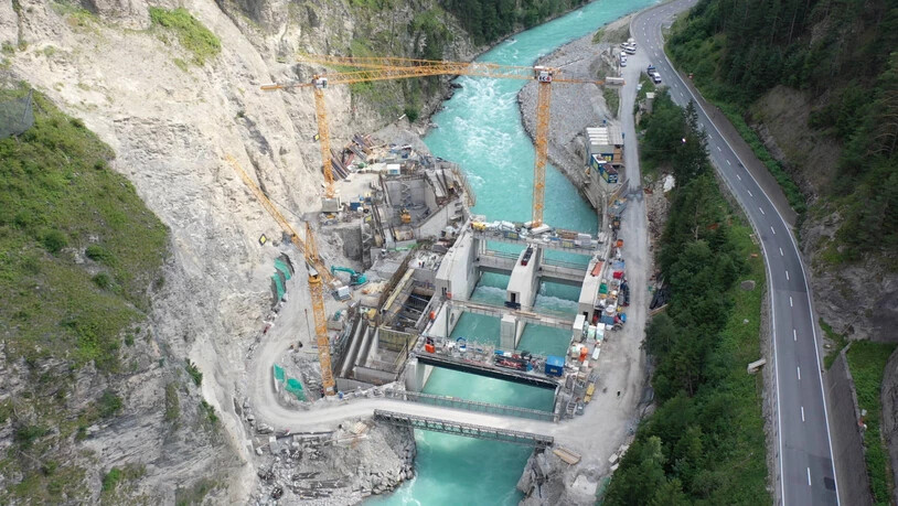 Vogelperspektive: Der Blick von oben zeigt die Dimension der Wehranlage Ovella. Bild: EKW