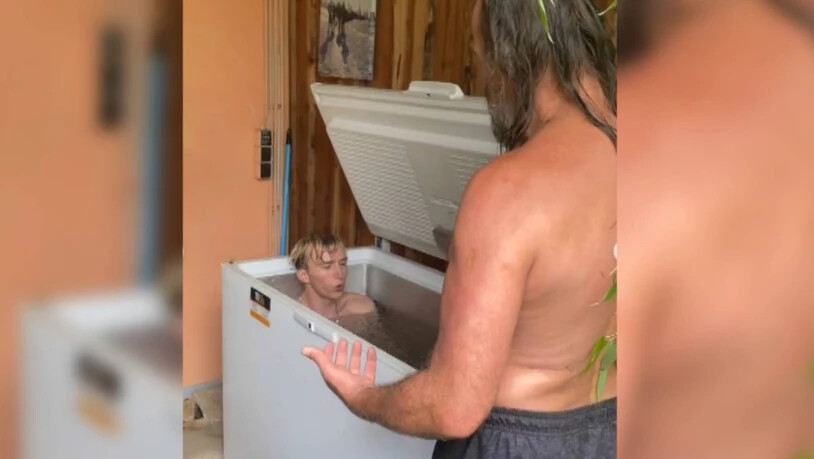 Andri Ragettli im «Überlebensmodus»: Unter der Anleitung von Wim Hof nimmt Andri Ragettli ein Eisbad.