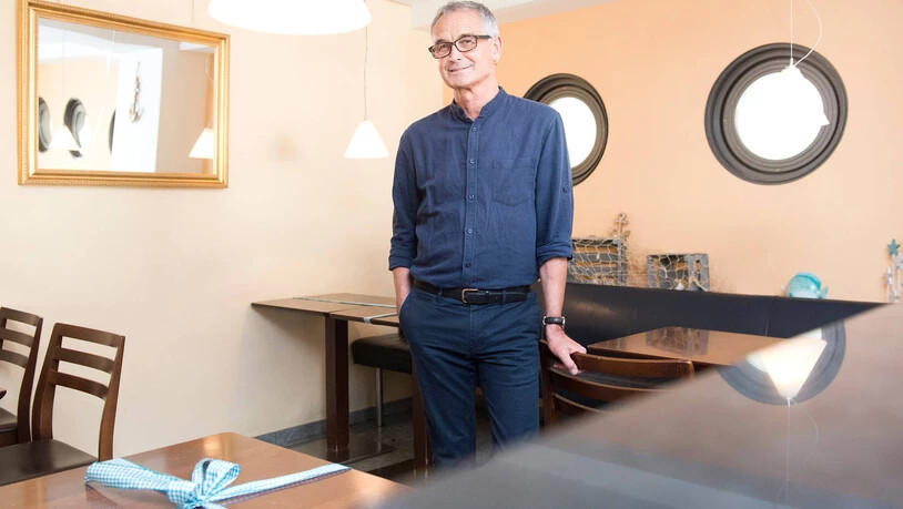 Der Präsident von Gastro Graubünden, Franz Sepp Caluori, ist mit seinem «Chef», Casimir Platzer, nicht einverstanden. 