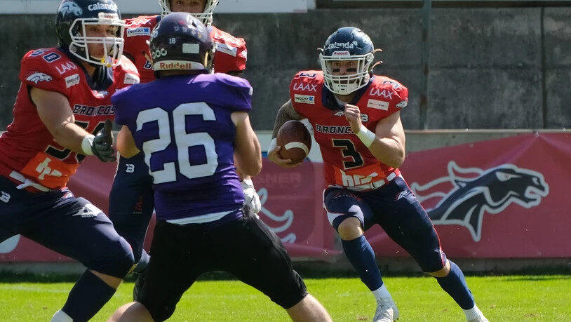 Gray wird wie gewohnt mit der Nummer 3 auflaufen.