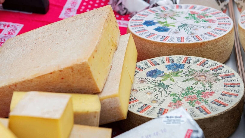 Glarner und Bündner Käse verfügen über eine gute Qualität, sind jedoch teilweise mangelhaft deklariert.
