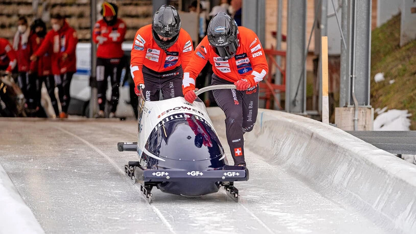 Volle Kraft voraus: Cédric Follador und Anschieber Nicola Mariani im Einsatz.