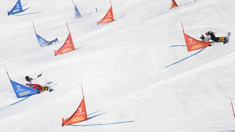 Rasante Fahrt: Impressionen vom vierten Alpin-Weltcup der Snowboarder im Januar 2021 in Scuol.