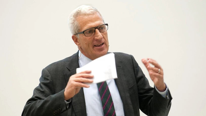Raiffeisen-Prozess: Der Hauptbeschuldigte, der ehemalige Raiffeisen Schweiz CEO Pierin Vicenz, war am Dienstag und Mittwoch wegen Terminkollisionen seiner Anwälte vom Anlass dispensiert. 