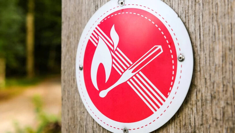 Aufgepasst: Im Kanton Glarus gilt seit Mittwoch eine erhebliche Waldbrandgefahr.