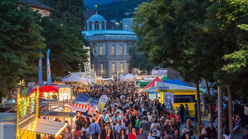 Es dürfte wieder bunt werden: Am diesjährigen Churer Fest sollen sich wieder bis zu 80’000 Gäste vergnügen. 