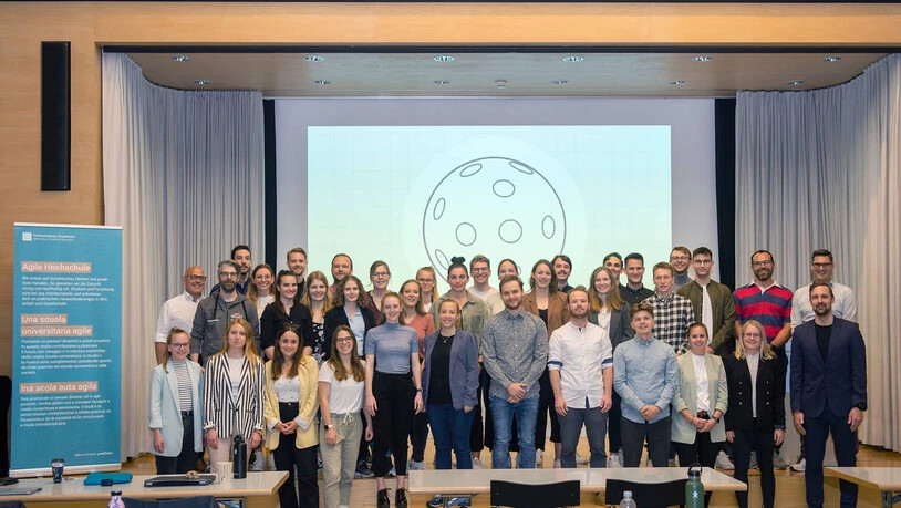 Studierende, Dozenten und Verantwortliche der beiden Klubs: Sie alle spielen eine wichtige Rolle.