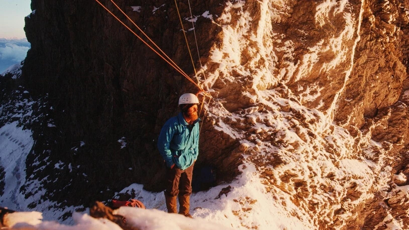 Geniesst die Sonne: Einer der Flimser steht im Martinsloch.