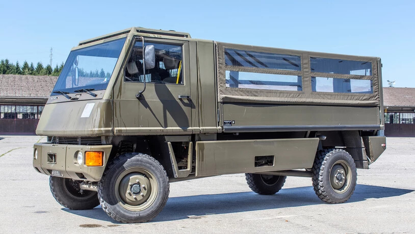 Mannschaftsfahrzeug der Schweizer Armee: Mit einem solchen Duro kam es am Sonntag in Davos zu einem Selbstunfall.