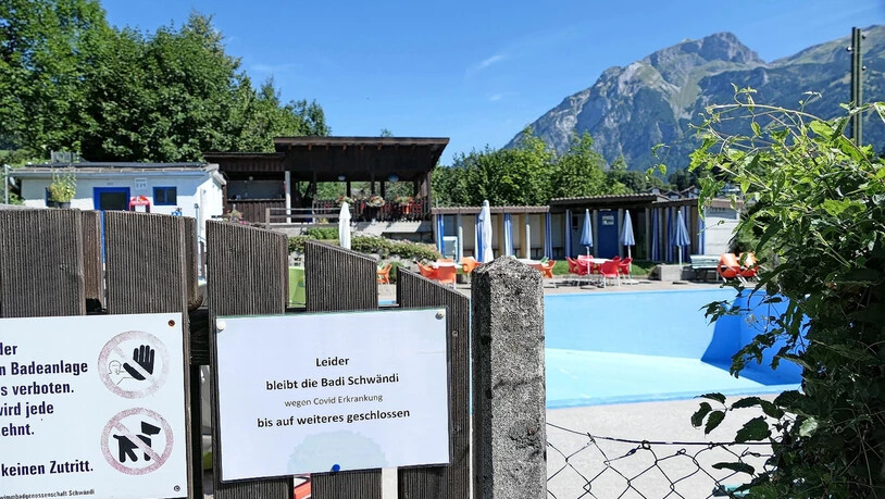 Neuer Grund, gleiche Botschaft: Die Badi Schwändi wird nach einem Entscheid der Genossenschaft im Sommer 2023 nichtin Betrieb genommen.