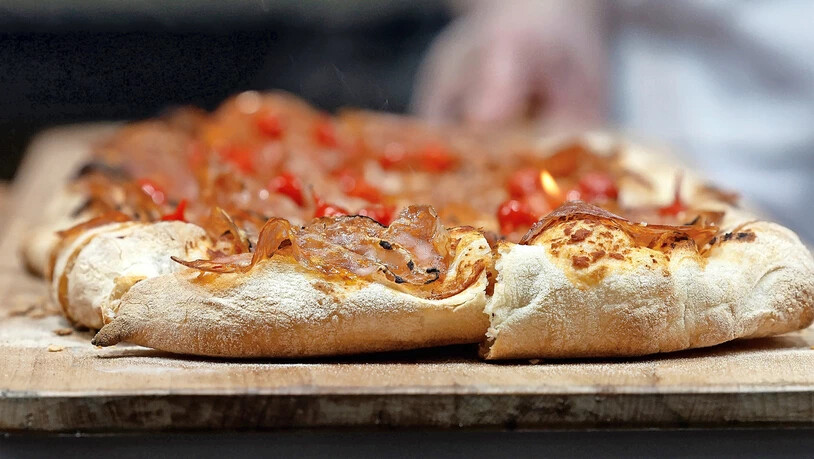 Macht Hunger: Mit der Differenz zwischen dem Glarner Medianeinkommen von 2007 und 2019 gibt es statistisch jeden Tag eine Pizza.