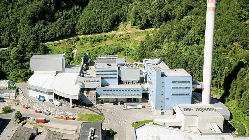 Die Kehrichtverbrennungsanlage (KVA) in Niederurnen heute.