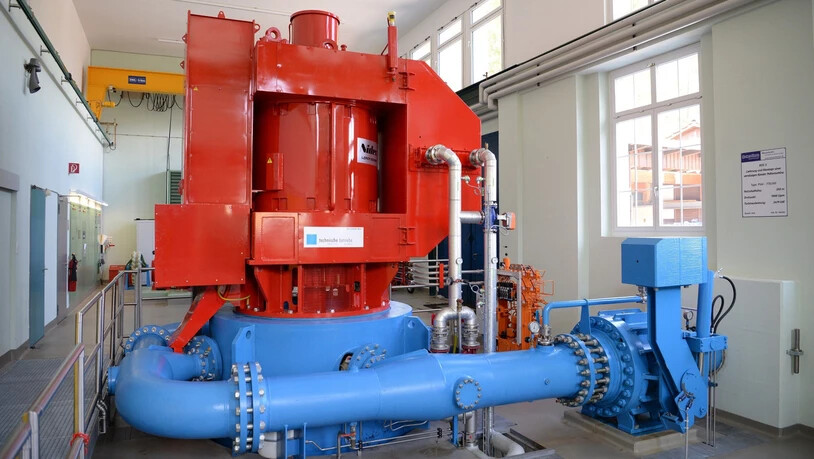 Eigene Kraftwerke als Trumpf: Mit Wasser aus dem Obersee- und dem Schwändital wird in der Zentrale Risi möglichst viel Strom für Verbrauchsspitzen produziert.