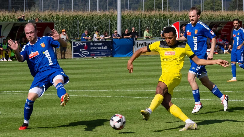 Das 1:0: Uchenna Anioke bringt den FC Linth 04 früh in Führung.