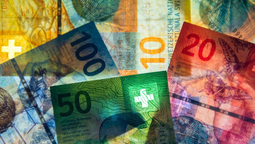 Lohneingang: Wie viel bleibt vom Geld Ende Monat übrig, wenn erst mal alle Rechnungen bezahlt sind?