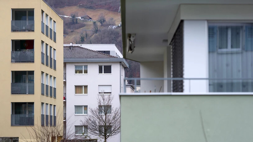 Teures Wohnen: Ständig steigende Mieten belasten Bündner Familien.