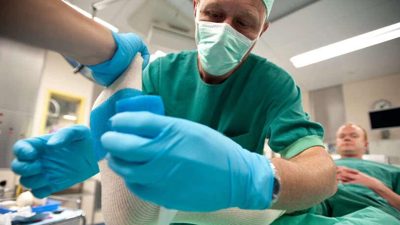 Ohne Personal kein Spital: Pflegekräfte sind überall gefragt, nicht nur am Patientenbett.