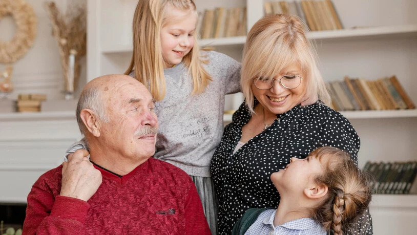 Generationen im Fokus: Die Nachlassregelung betrifft die gesamte Familie.